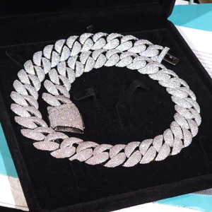 Impresionante Cadena Cubana de Plata 925 en Oro Rosa, Totalmente Adornada con Moissanita VVS Certificada GRS, Joyería Unisex para Fiestas Hip Hop - Product Image 5