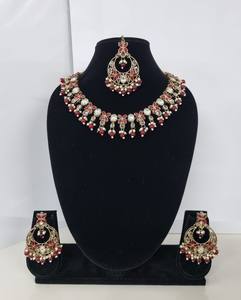 Elegant Floral Kundan Choker <b>Set</b> Antique Gold Plated Necklace Earrings Matching Tikka Engagement Gift Ethnic Bollywood Wedding - Product Image 4