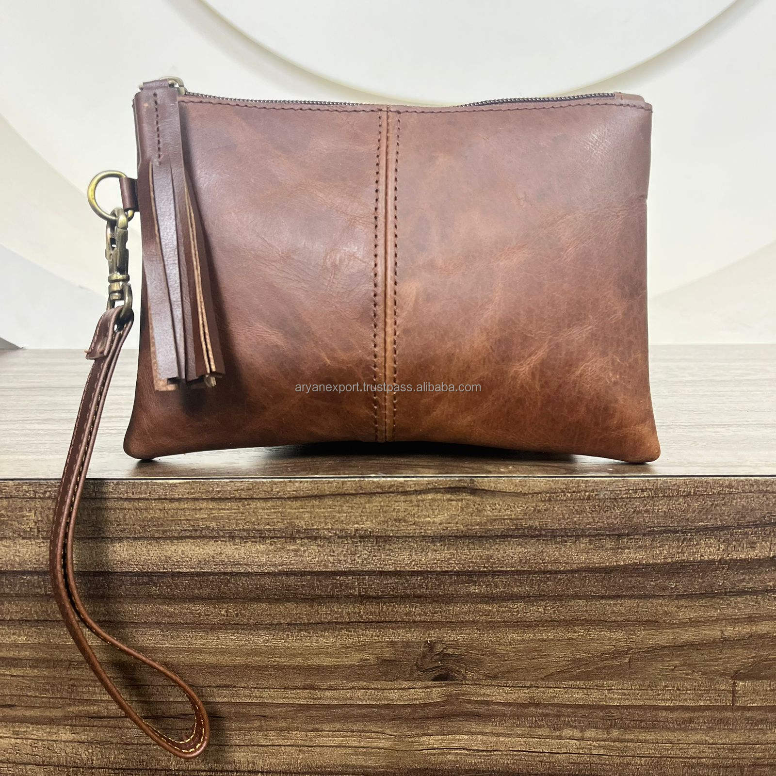 สีน้ำตาล