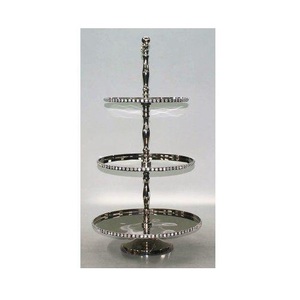 Support à gâteau en aluminium sur plusieurs niveaux pour la présentation de desserts et de cupcakes - Product Image 4