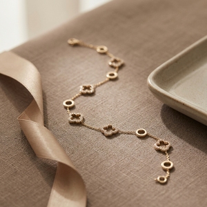 Pulsera de Flores de Oro de 18k de Alta Calidad con Diamantes Naturales para Niñas y Mujeres, Joyería Fina con Certificado IGI - Product Image 3