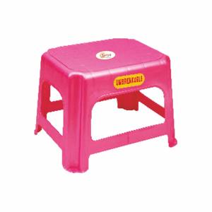 Tabouret en plastique de forme rectangulaire avec base antidérapante, robuste - Product Image 1