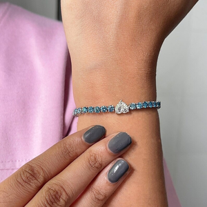 Pulsera de tenis chapada en oro con diamantes de moissanita talla corazón, regalo de lujo para compromiso, boda y aniversario para la futura novia - Product Image 5