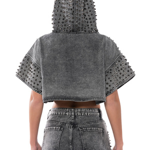 Haut court en jean style punk pour femme avec rivets, manches chauve-souris, délavé, couleur unie, pour l'automne - Product Image 4