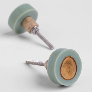 Boutons en résine au design unique, boutons en résine et bois, boutons de meuble en résine, boutons de tiroir en résine, boutons en bois à prix très abordable - Product Image 1