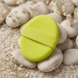 [K-ESSENTIALS] ฟองน้ำแต่งหน้า Radiant Cushion แบบเปียกและแห้ง รูบิเซลล์ ไมโครพอร์ แอร์คูชั่น ฟองน้ำความหนาแน่นสูง - Product Image 4
