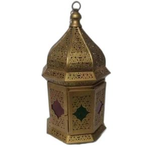 Lanterne à bougie artisanale de style marocain en métal et verre, finition or antique, à suspendre ou à poser, porte-bougie décoratif pour théière. - Product Image 2