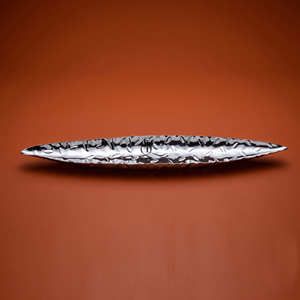 Modern Style Diamond Plate Chrome Finish Chocolate Tray Stainless Steel Long Tray Boat Shape Perfect For Luxury <b>Serving</b> - Product Image 1