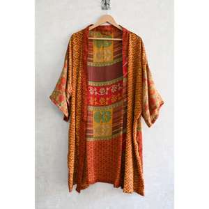 ชุดคลุมกิโมโนผ้าไหมเย็บต่อกันแบบยาว ระบายอากาศได้ดี สำหรับสาวอวบ ไซส์พลัส สไตล์โบฮีเมียน ชุดนอนสำหรับฤดูใบไม้ร่วง เนื้อผ้านุ่มลื่น - Product Image 1