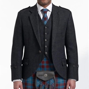 Chaqueta Kilt Negra Personalizada al por Mayor con Chaleco de 5 Botones, Traje de Boda Escocés, Chaquetas para Hombre, Fabricante Pakistaní, Estilo Escocés - Product Image 1