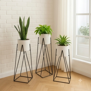 Ensemble de 3 supports à plantes contemporains en métal blanc avec base en fil métallique noir pour plantes d'intérieur, plantes serpentines et décoration de bureau - Product Image 2