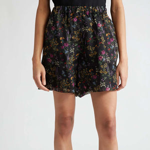 Shorts amples grande taille pour femmes, couleur unie, 100% coton, shorts de yoga taille haute personnalisés de haute qualité pour femmes avec le meilleur service OEM - Product Image 5