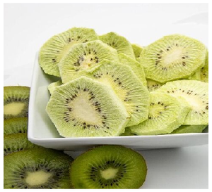 Venta al por mayor de fábrica: Snack de kiwi orgánico 100% natural deshidratado en rodajas, envasado al vacío a granel - Product Image 1
