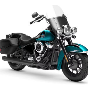 Oferta Premium: Motocicleta Cruiser Touring V-Twin de 1900cc, 6 Velocidades, EFI, Estilo Clásico Retro con Alforjas - Product Image 1