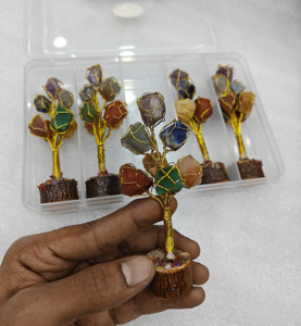 Cristales al por Mayor, Piedra Natural, Jade Verde, Piedra en Bruto, Juego de Árbol de Bebé, Piedras Preciosas Talladas, Caja de Cristales de Árbol de Bebé, Juego de 5 Piezas - Product Image 2