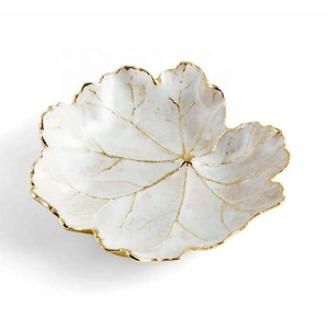 Tazón de Metal Ligero Hecho a Mano, Ecológico, con Diseño de Hojas Blancas y Vetas Doradas, Moderno, Apto para Lavavajillas - Product Image 3