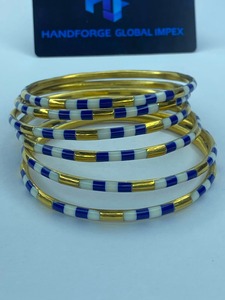 Bracelets en laiton plaqué or faits à la main, bijoux ethniques pour femmes, vente en gros, ensembles de bracelets personnalisés pour les occasions de mariage - Product Image 4