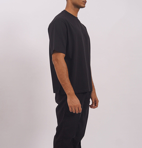 Camiseta de Manga Corta con Cuello Redondo para Hombre, Negra, 100% Algodón, Corte Regular, Informal, Color Sólido, Tejido de Punto Liso - Product Image 2