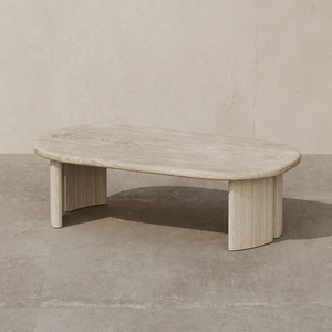 Ensemble de canapé d'extérieur en teck de luxe en forme de L avec coussins crème, fauteuils en corde tressée et table basse ovale pour hôtel et complexe hôtelier - Product Image 6