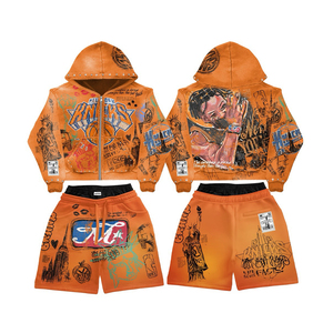 Conjunto de Sudadera con Capucha y Pantalones Cortos de Punto Naranja para Hombre, 100% Algodón, Estilo Urbano, Cierre de Cremallera, Corte Holgado, Diseño Graffiti de los New York Knicks, Invierno - Product Image 1