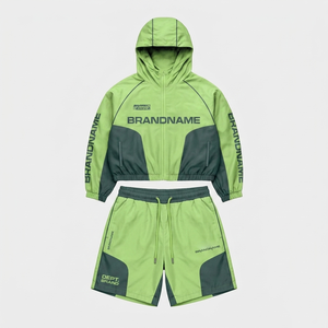 Conjunto corto cortavientos para mujer, 120 GSM, poliéster taslan premium transpirable, panel verde en contraste, logotipo sublimado, talla grande - Product Image 1