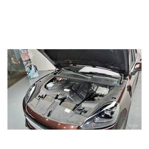 Porsche Cayenne 3.0 2024/5 con Caja de Cambios Automática, Asientos de Cuero, Cámara Trasera, 92,368 km, Volante a la Izquierda - Product Image 6