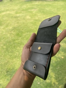 กระเป๋าสตางค์หนังแท้ทำมือพร้อมช่องใส่เหรียญ |   ช่องใส่บัตรและช่องใส่เงินสด - Product Image 4