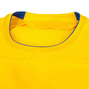 ชุดยูนิฟอร์มฟุตบอลฤดูร้อนแบบปรับแต่งได้ เสื้อเจอร์ซีย์โพลีเอสเตอร์ 100% ยืดหยุ่น ป้องกันแบคทีเรีย แห้งเร็ว แขนสั้น พิมพ์ลายด้วยความร้อน - Product Image 4