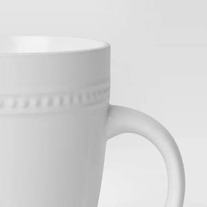 Taza de Café Clásica de Cerámica Blanca con Acabado Brillante Suave, Diseño Elegante, Asa Resistente para Uso Diario en el Hogar y la Oficina - Product Image 3