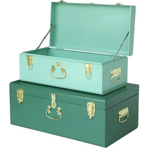 Ensemble de 3 boîtes de rangement rectangulaires en métal empilables, design classique avec fermoir en cuivre pour l'organisation des articles divers - Product Image 5