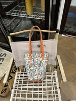 Nouveau Sac Fourre-tout Grande Capacité à Bandoulière Motif Floral 2026 – Design Rétro Polyvalent, Léger et Tendance pour le Quotidien
