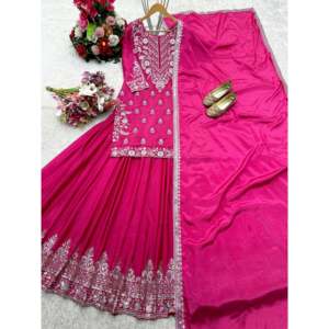 Hermoso Conjunto de Top-Lehenga y Dupatta para Fiestas, Elegantes Accesorios Étnicos - Product Image 6