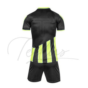 Uniforme de Fútbol Personalizado de Alta Calidad, Uniforme de Fútbol Transpirable con Estampado por Sublimación, Venta al Por Mayor con Servicio OEM - Product Image 5
