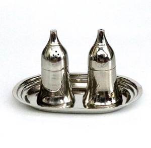 Ensemble de salières et poivrières en métal en forme de poisson, outils durables pour herbes et épices, lavage à la main uniquement - Product Image 4