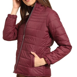 Veste matelassée pour femmes de haute qualité, nouveau design, prix de gros, style d'hiver, marque privée, vêtements de mode de rue, vêtements d'extérieur - Product Image 1
