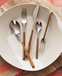 Lot de couverts en métal en gros avec manche en bois, qualité restaurant, pour commandes de traiteur importantes - Product Image 6