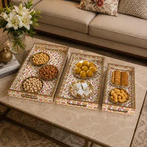 Ensemble de plateaux décoratifs en bois faits à la main avec motif géométrique |   Plateaux de présentation imbriqués pour table basse, organisateur et décoration d'ambiance - Product Image 2