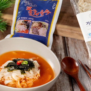 [BOSUNG SEAFOOD] Sashimi de flétan noir tranché de qualité supérieure & Pack de 300g & Poisson cru coréen prêt à consommer pour la vente en gros B2B - Product Image 1