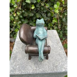 Sculpture décorative de grenouille relaxante sur canapé, vert patine antique, faite à la main, designs personnalisables, prix d'usine - Product Image 2