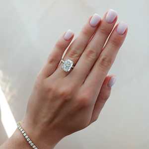 Cushion Cut Lab Grown Diamond Engagement Ring 14K 18K <b>Solid</b> Gold Custom 5 Carat Double Prong Solitaire Factory Price Wholesale - Product Image 2