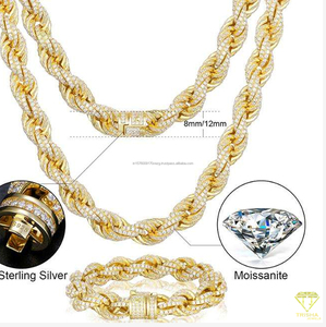 Cadena Cubana de Plata de Ley 925 con Incrustaciones de Diamantes Moissanite de 9.7mm, Diseño Personalizado, en Venta a los Mejores Precios - Product Image 4