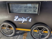 Chariot à crème glacée Popsicle mobile avec évier pour la restauration rapide Snack Hotdog Chips Chariot de nourriture polyvalent