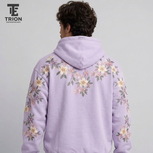 Sudadera con capucha bordada para hombre, elegante y cómoda, combina tela acogedora con bordados detallados y comodidad moderna para atuendos casuales diarios y viajes. - Product Image 2