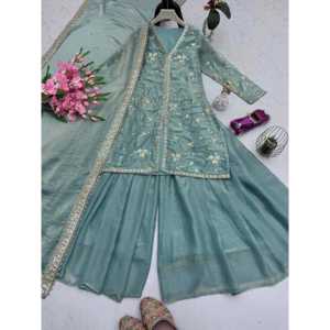 Mono de Fiesta de Diseñador con Sharara y Dupatta de Estilo Superior para Ocasiones Elegantes - Product Image 1