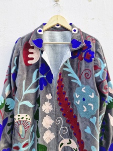 Suzani Embroidered Reversible Eco-Friendly Hooded Drop-Shoulder Sleeves 85% Down Filled Velvet <b>Gothic</b> Regular <b>Jacket</b> - Product Image 4