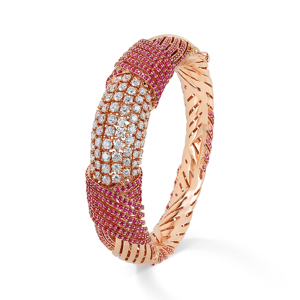 Brazalete de Oro Rosa con Diamantes Redondos de Corte Brillante y Patrón Geométrico para Mujer, Joyería de Moda - Product Image 1