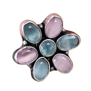 Pendientes de Plata Oxidada Vintage con Ónix Multicolor y Diseño Floral |   Joyería Étnica Boho de Latón para Mujer, Venta al por Mayor en India - Product Image 1