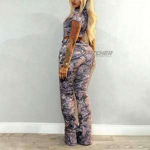 Fournisseur d'ensembles sportifs pour femmes, fabricant d'ensembles de survêtements en polaire pour femmes, fabricant d'ensembles de survêtements personnalisés pour femmes - Product Image 4