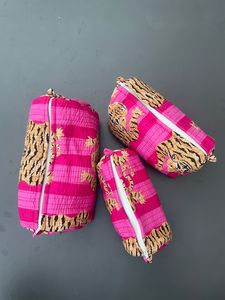 Bolso de viaje acolchado con estampado de leopardo rosa y cierre de cremallera, bolso tote de algodón a la moda para mujer, pedido al por mayor - Product Image 2