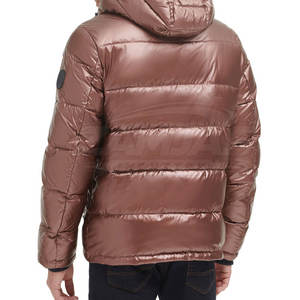 Chaqueta Acolchada para Hombre, Hecha en Pakistán, de Alta Calidad y Transpirable, la Más Vendida, Ropa de Invierno - Product Image 4